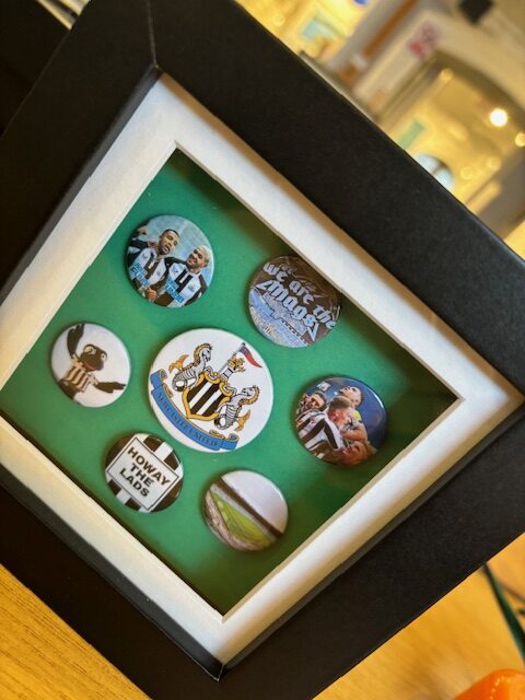 NEW Newcastle FC Badge Set - Image 2